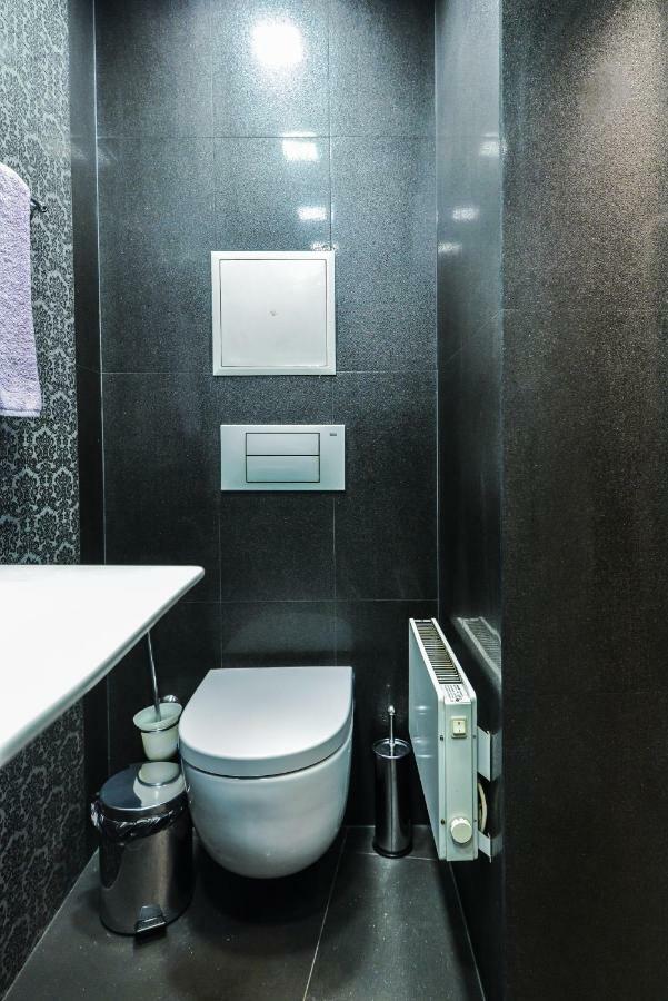 Champs-Élysées Sofia | 2-BDR, 2-BTHR Tsar Simeon Suite Exterior foto